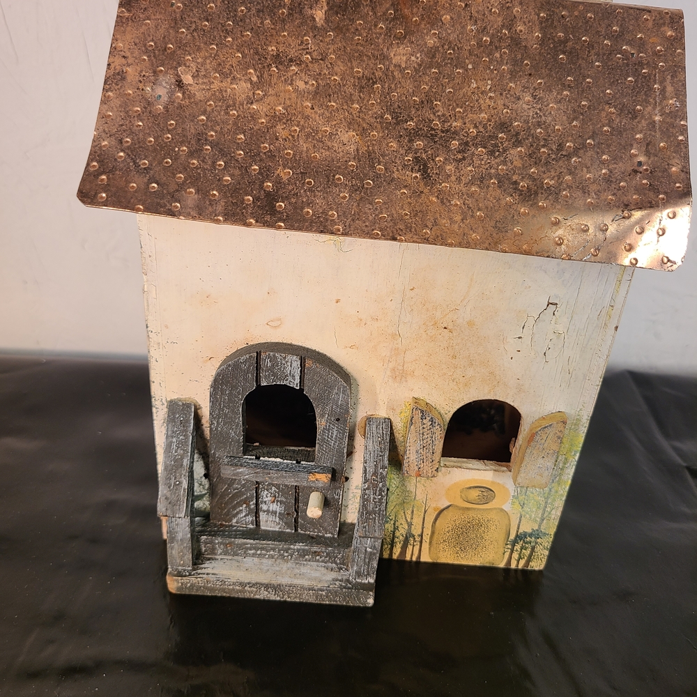 Rustic Birdhouse with Copper Roof - Picture 3 of 7